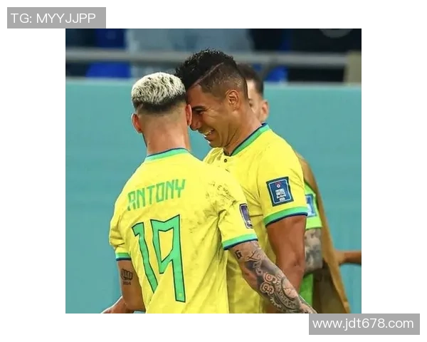 世界杯巴西队以六比零大胜对手展现强大实力与团队合作精神