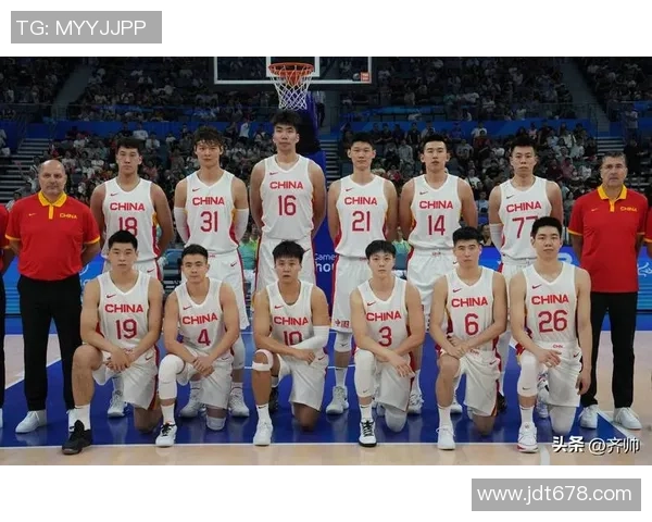 2019年7月9日中国男篮与黄蜂精彩对决回顾与分析